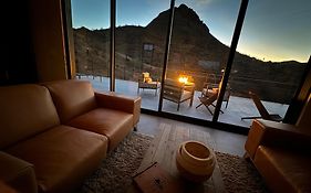 Desert Rain -Floating House